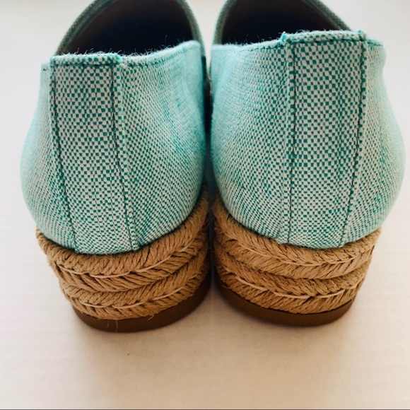 Naturalizer Thea 3 Slip-On Turquoise Linen Fabric - Picture 6 of 10
